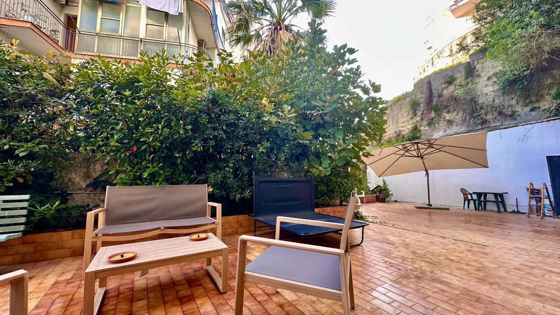 Life In Naples Apartment