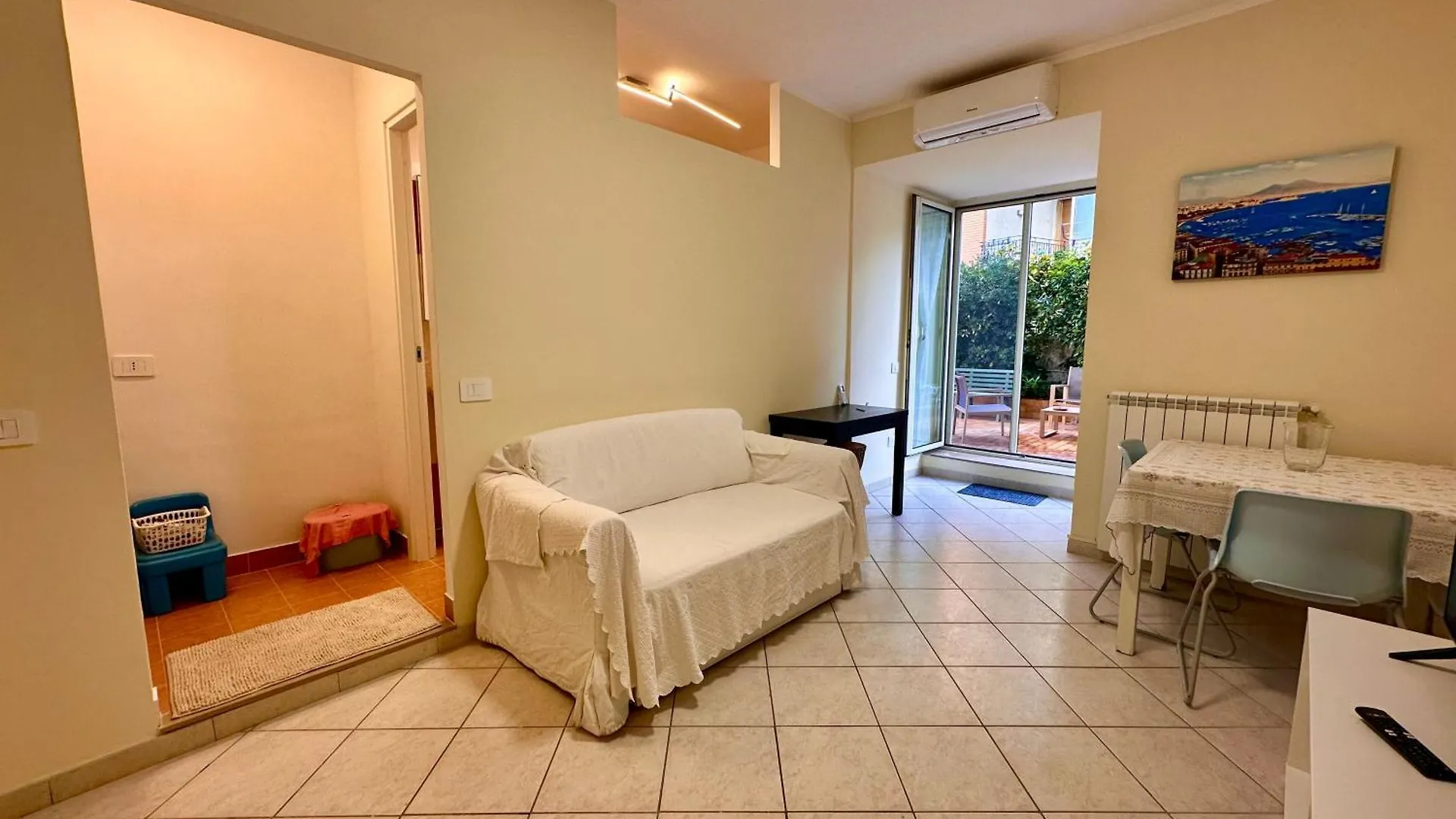 Life In Naples Apartment