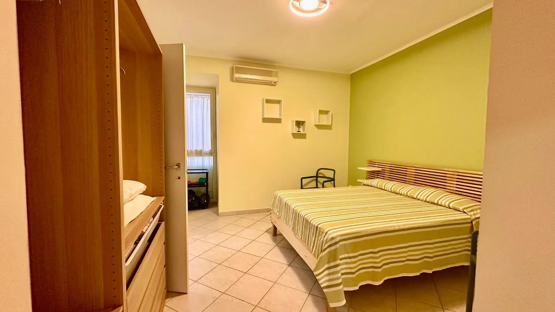 Life In Naples Apartment