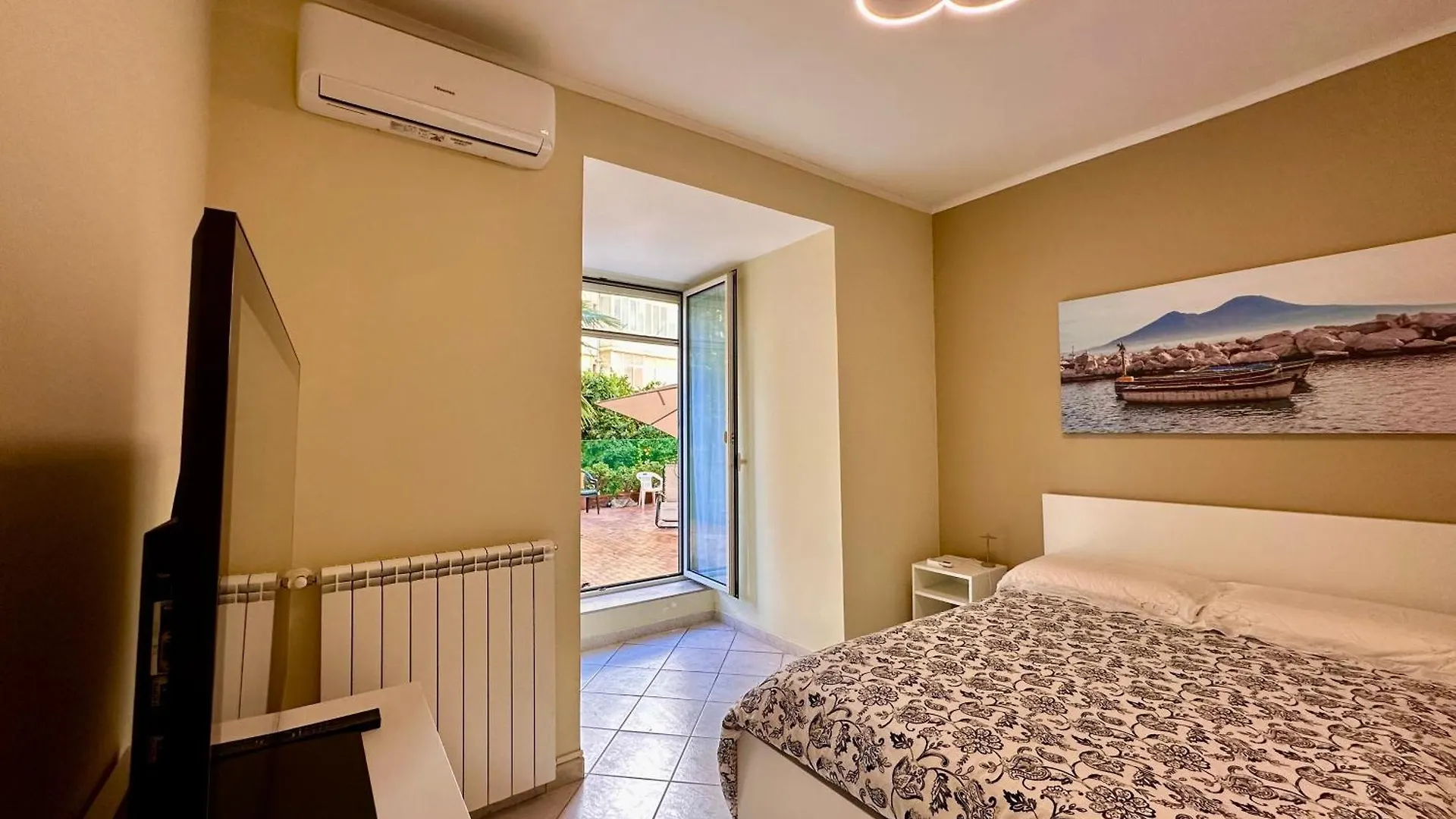 Life In Naples Apartment